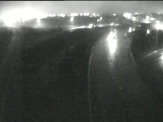 I-84 @ Exit 34 (Woodford Ave) live webcam