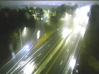 RT 2 @ Exit 5A (Main St) live webcam