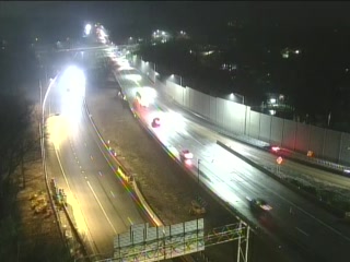 I-91 SB Meriden n/o Exit 17 @ Wilbur Cross Pkwy live webcam