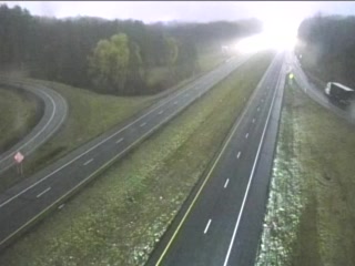I-691 EB Cheshire @ Exit 3 Highland Ave live webcam