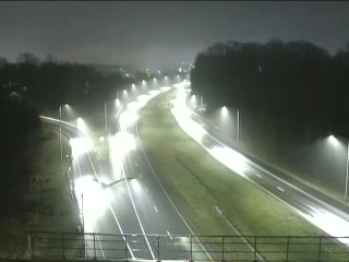 I-691 WB Meriden w/o Exit 6 @ Chamberlain Hwy live webcam