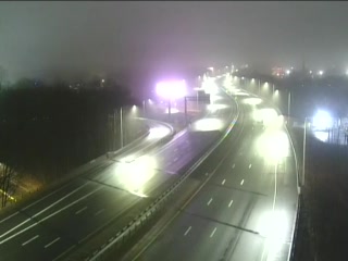 I-691 EB Meriden e/o Exit 7 @ Colony St live webcam