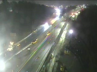 RT 5 NB Meriden s/o Exit 67 Paddock Ave live webcam
