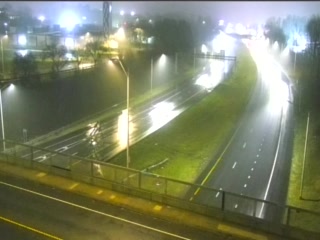 RT 9 South n/o Exit 35 (Whiting St) live webcam