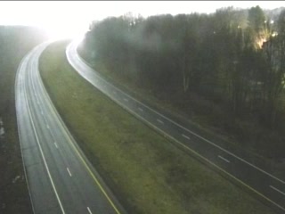 RT 9 South n/o Exit 27 live webcam