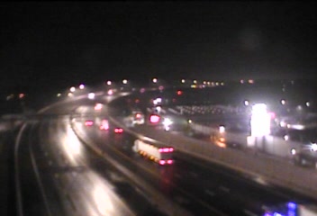 I-95 @ Main St (CT-110) live webcam