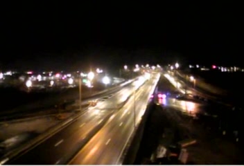 I-95 @ Flanders Rd (CT-161) live webcam