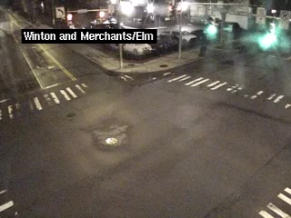 Winton Rd @ Elm Dr / Merchants Rd live webcam