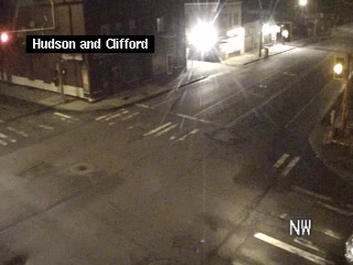 Clifford Ave @ Hudson Ave live webcam