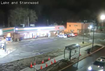 Lake Ave @ Stonewood Ave live webcam